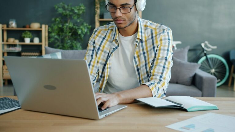 Simple Ways to Expand Your Audience Reach Quickly